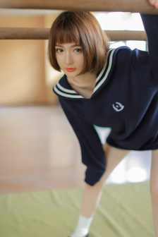 18岁MACBOOKPRO高清